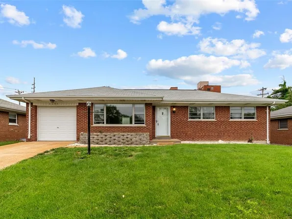 8606 Villa Crest Dr, Saint Louis, MO 63126
