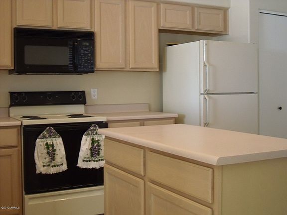 4th image of 14701 W Lucas Ln