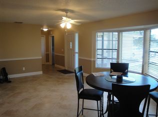 1185 SE Mendavia Ave, Port Saint Lucie, FL 34952