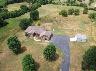 10253 N Farm Road 51, Walnut Grove, MO 65770