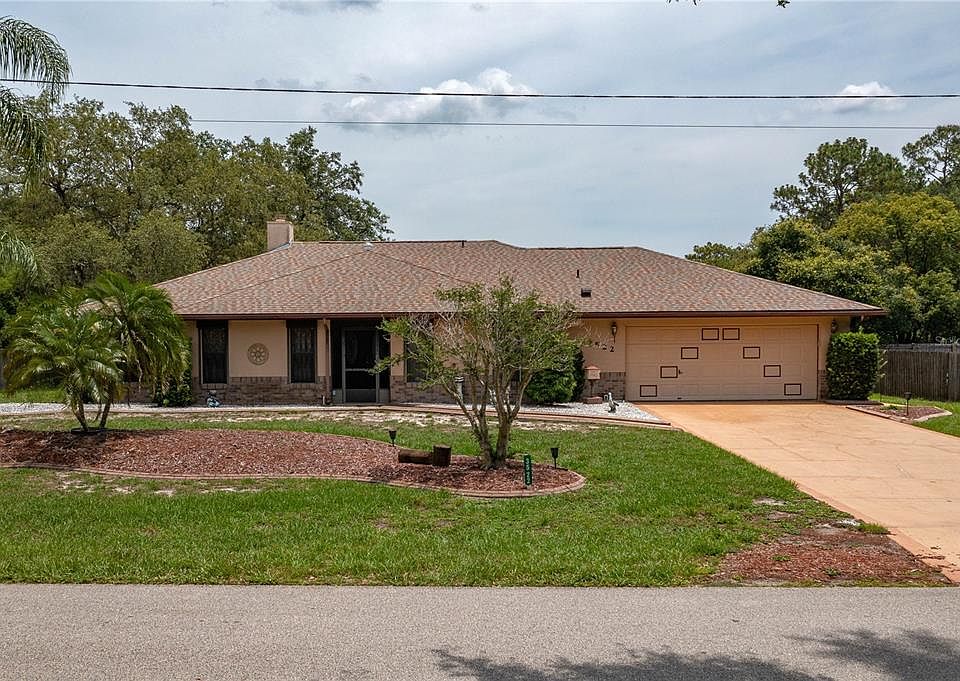 1st image of 3522 HURLBUT CIRCLE