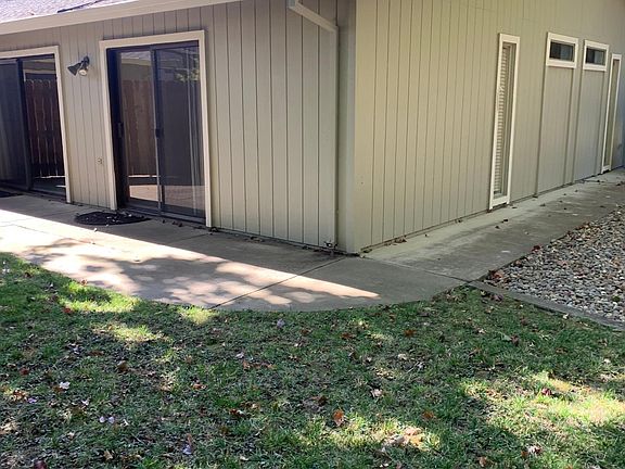4th image of 8171 Snow River Way