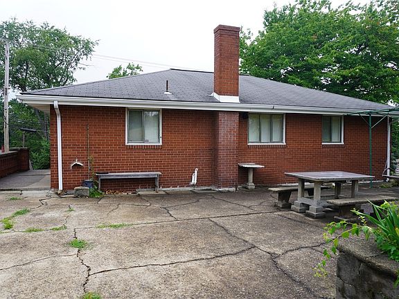 5th image of 2012 Brodhead Rd