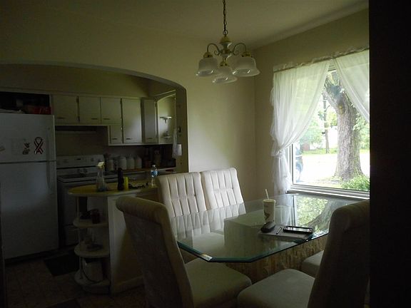 3rd image of 6208 N County Road 500 E