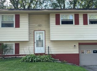 712 Indiana Ave, Mc Donald, OH 44437
