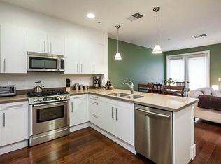 890 Altaire Walk #890, Palo Alto, CA 94303