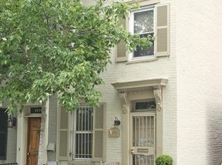 1032 29th St NW, Washington, DC 20007