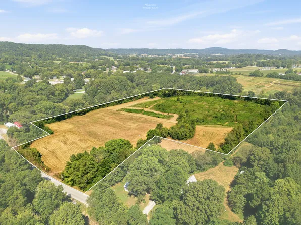 311 W Gooseneck Rd, Doyle, TN 38559