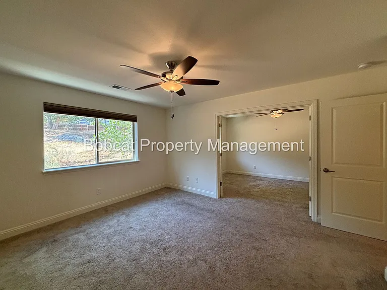 1312 Saltern Dr — Photo 32