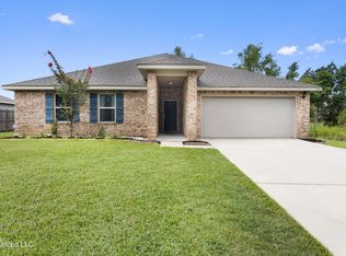 9041 Bellewood Pl, Biloxi, MS 39532