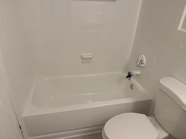 2285 NE 172nd St #12 — Photo 5