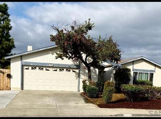 9920 Summertree Ln, Santee, CA 92071