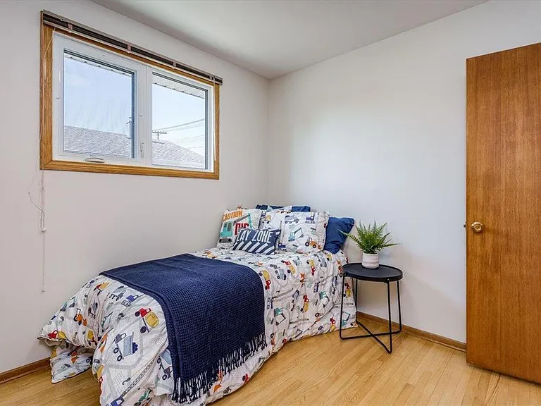 15 Lomond Blvd #15 — Photo 19