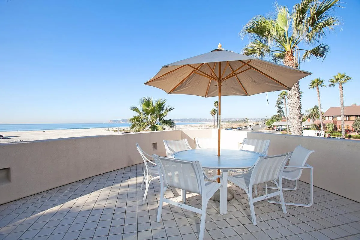901 Ocean Blvd — Photo 3