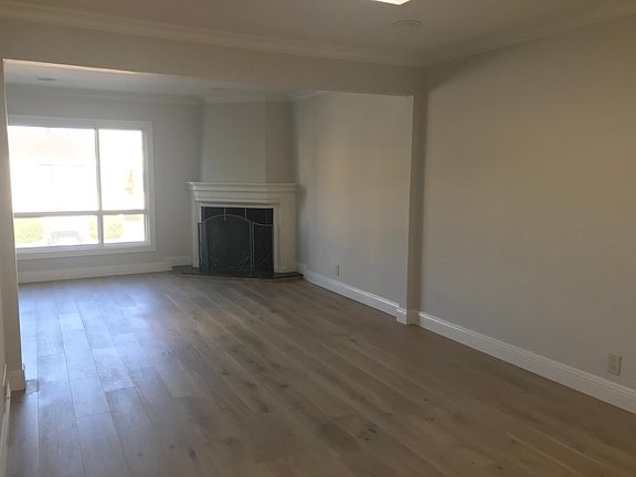 3rd image of 345 1st Ave