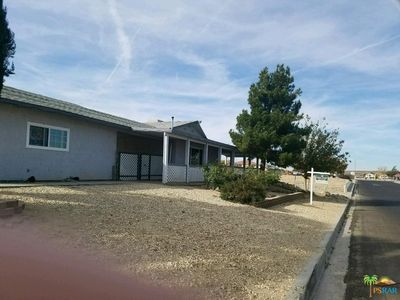 26878 Blue Water Rd, Helendale, CA, 92342