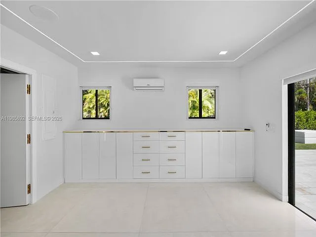 1117 Adams St — Photo 11