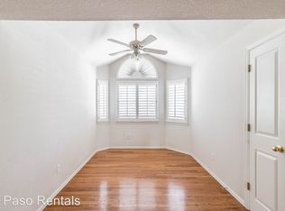 18 Williamsburg Dr, El Paso, TX 79912