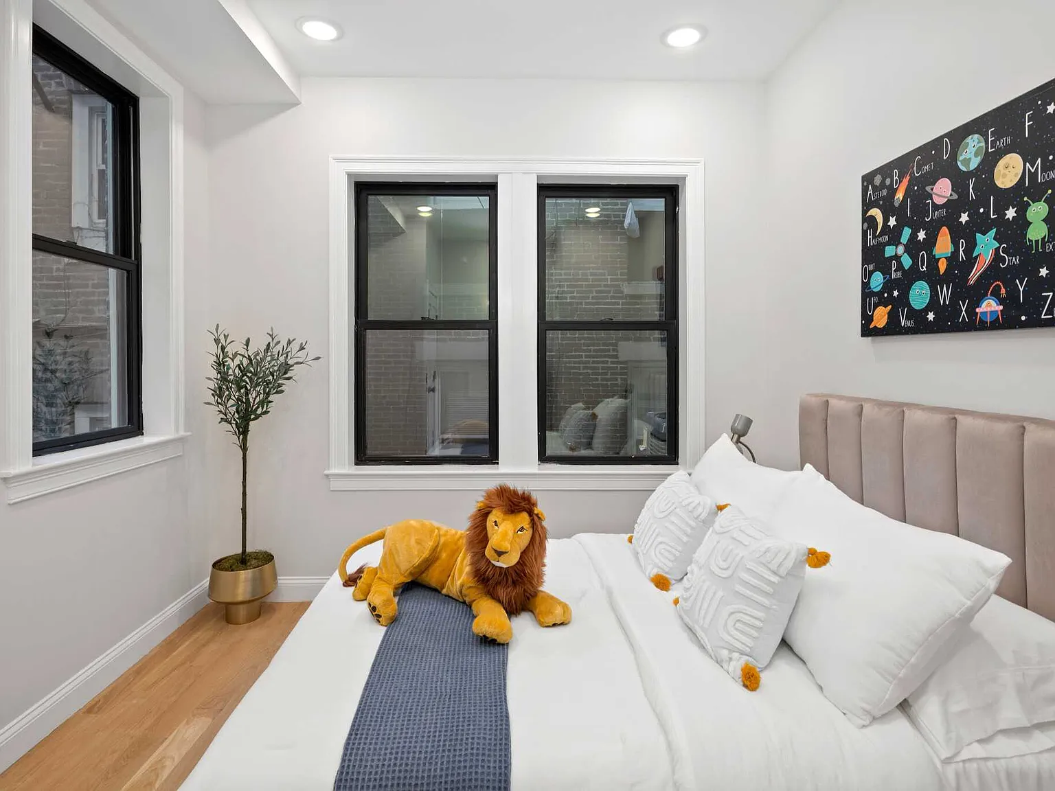 5 bed, $6,500 — Photo 4