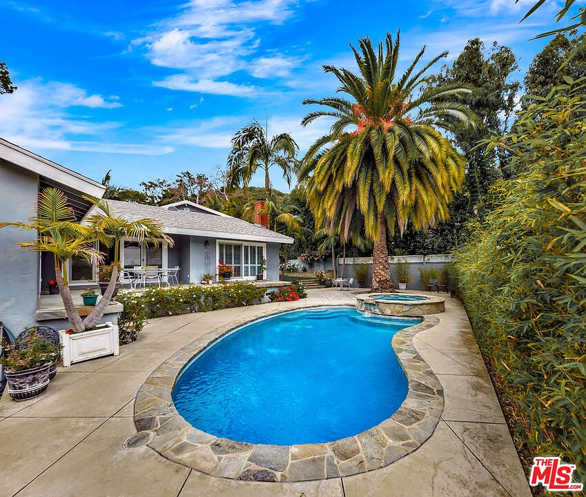 2498 Mandeville Canyon Rd, Los Angeles, CA 90049 MLS 23294381 Zillow