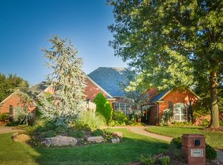 19008 Saddle River Dr, Edmond, OK 73012