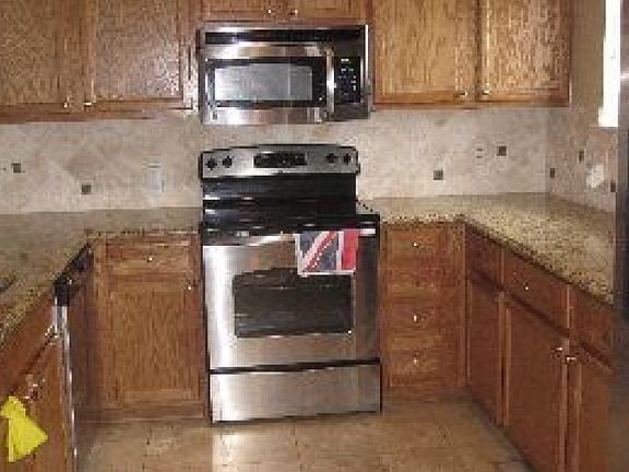 2nd image of 7700 E Academy Blvd Unit 206