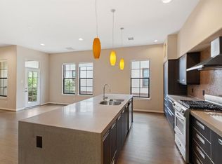 3943 Gibson St, Houston, TX 77007