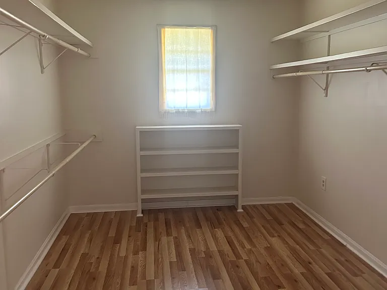 9161 Meadowood St — Photo 3