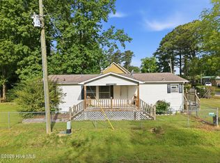 175 Pine Cone Lane, Blounts Creek, NC 27814