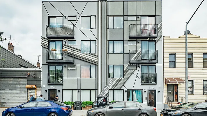 Rented by Nooklyn NYC LLC | media 9