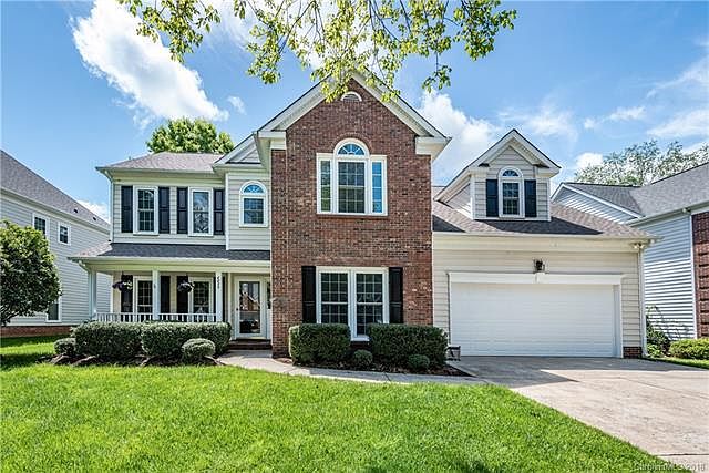 1st image of 8825 Glade Ct