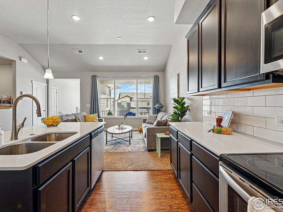 1st image of 4153 N Park Dr #202