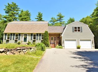 25 Colby Dr, Middleboro, MA 02346