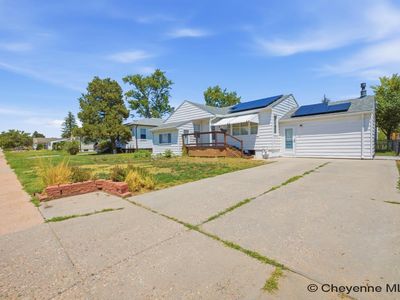 2960 Henderson Dr, Cheyenne, WY, 82001
