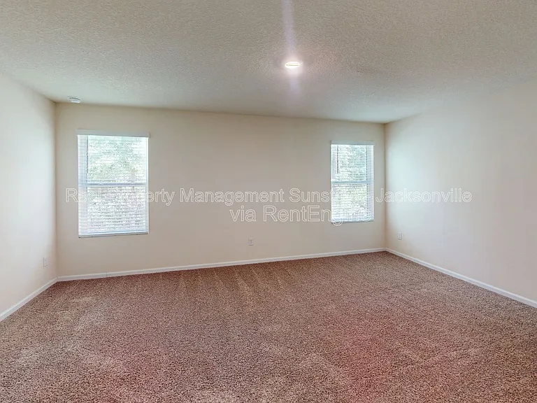 89 Logrono Ct — Photo 8
