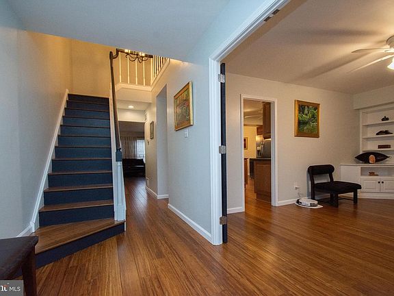 2nd image of 1103 Weatherstone Dr