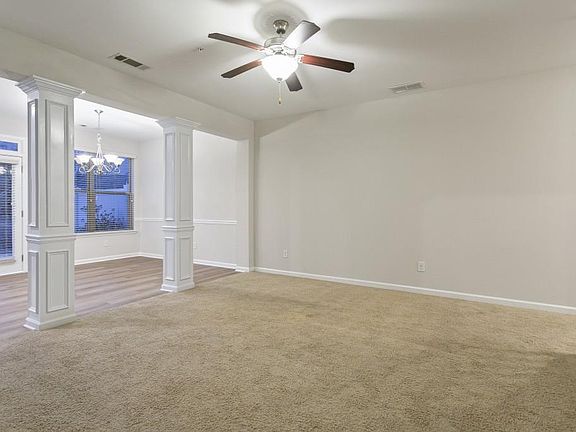 3rd image of 3538 Brockenhurst Dr