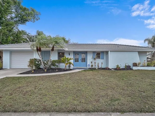 7219 Bounty Dr, Sarasota, FL 34231