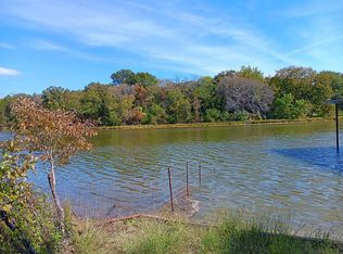 192 First Oak Dr, Mabank, TX 75156