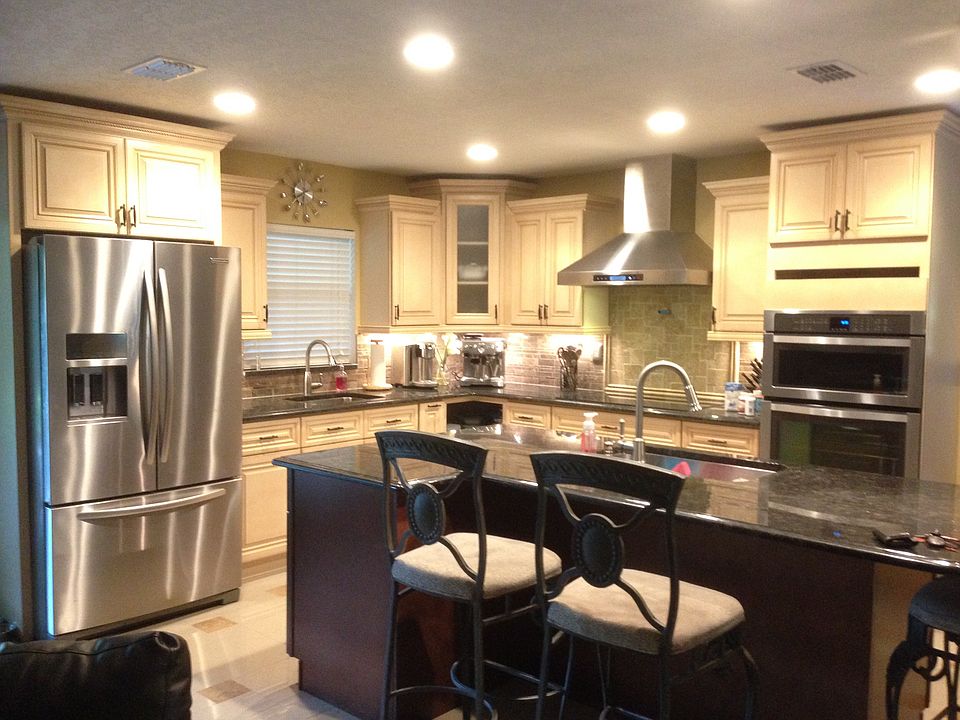 Kitchen now