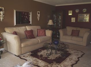 163 Fairview Cir, Middle Island, NY 11953