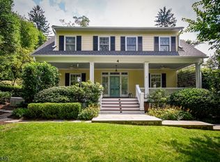 4 Sunset Dr, Summit, NJ 07901