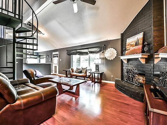 5th image of 5413 Winding Brook Dr