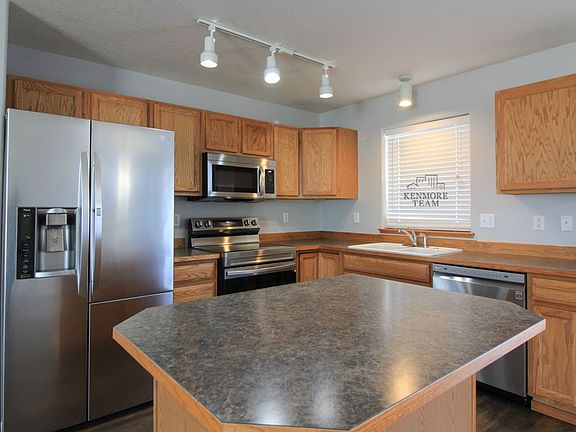 2nd image of 3312 Keeneland Ln