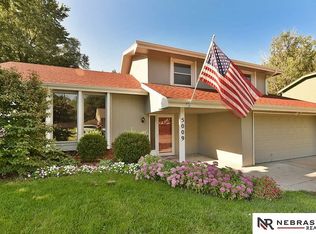 5009 Glasgow Ave, Omaha, NE 68157