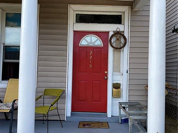 4th image of 2213 Idlewood Ave