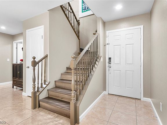 3rd image of 6258 Canebrake Ct
