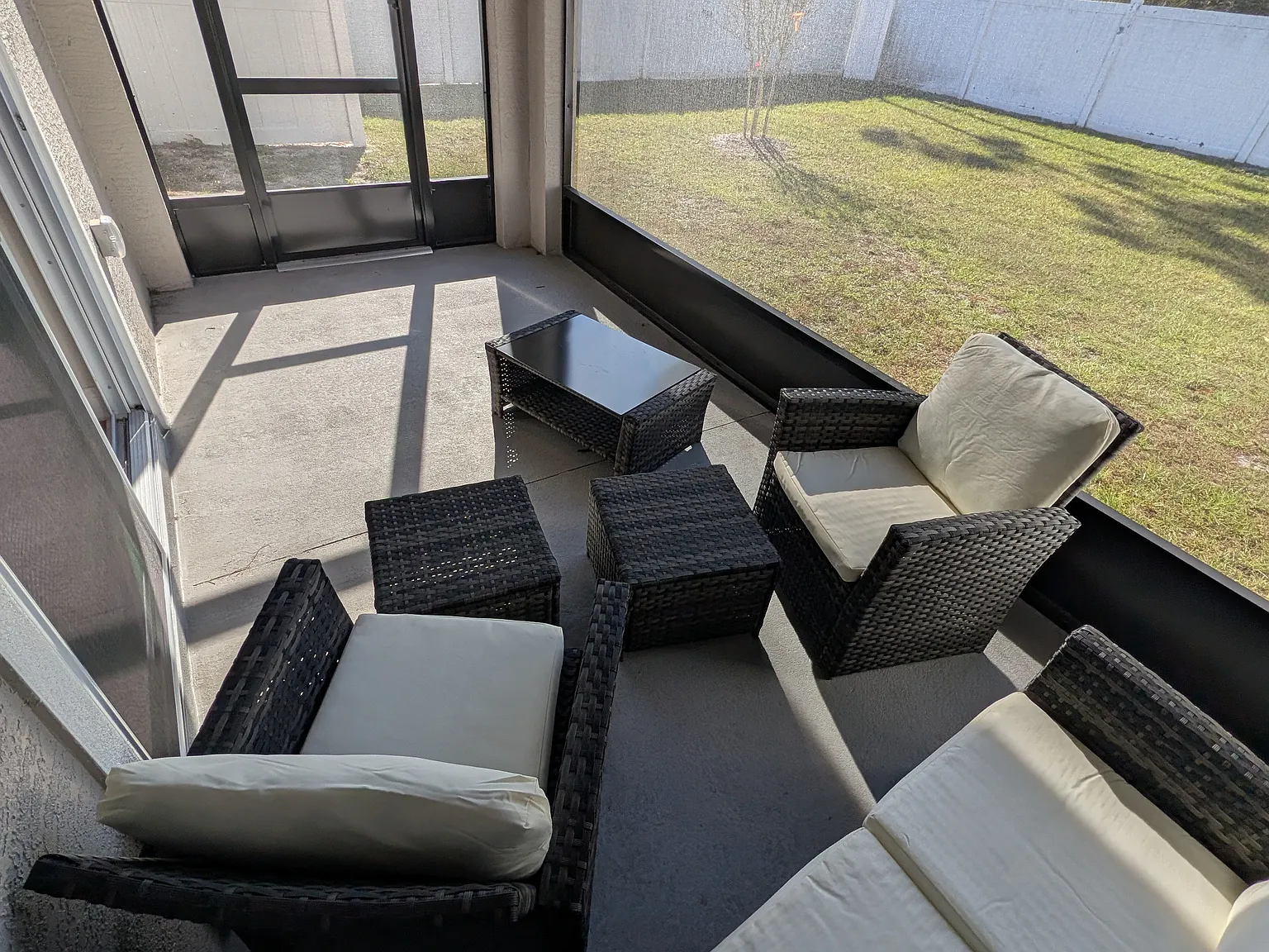3 bed, 1200 sqft, $2,850 — Photo 3