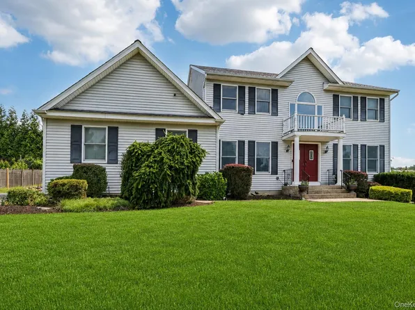 22 Bittern Drive, Nanuet, NY 10954