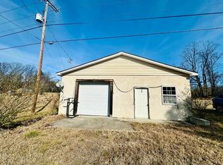 1311 English Tavern Rd, Lynchburg, VA 24501